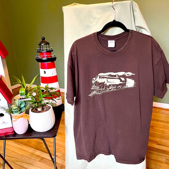 XL Hesston Steam Museum “Volunteer” brown tee - Picture 1 of 8